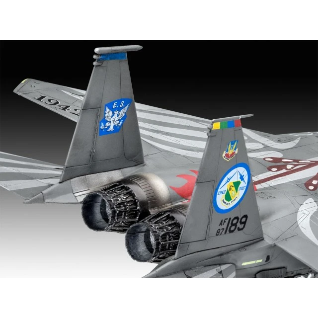 Assembled model Aircraft McDonnell-Douglas F-15E Strike Eagle