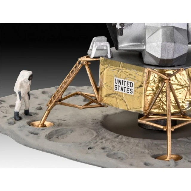 Apollo 11 Columbia and Eagle Prefab Model Kit, 60 Pieces