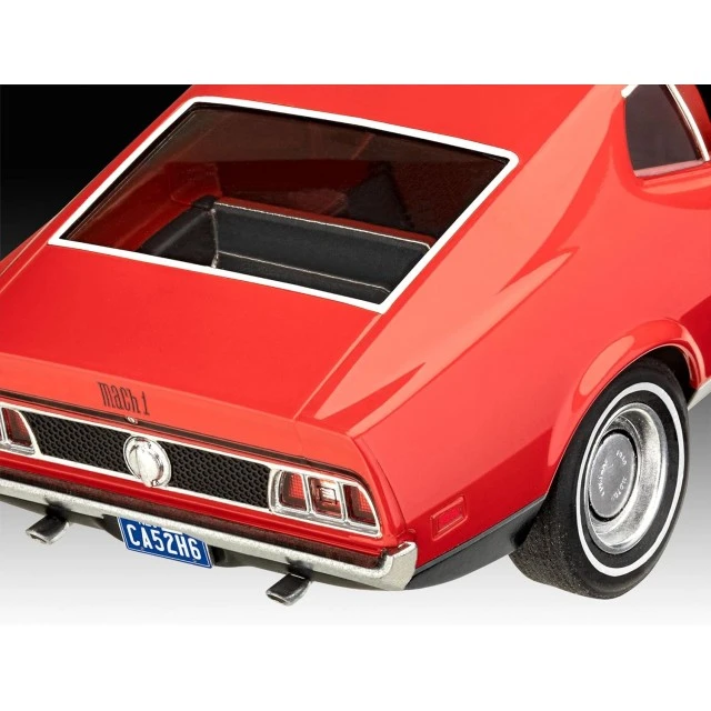 Комплект модел за сглобяване Ford Mustang Mach 1, James Bond 007, Diamonds Are Forever, 129 части
