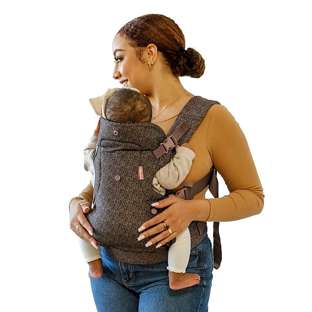 Ergonomic baby carrier, Infantino, Flip 4 in 1, Leopard, from 3.6 to 14.5 kg.