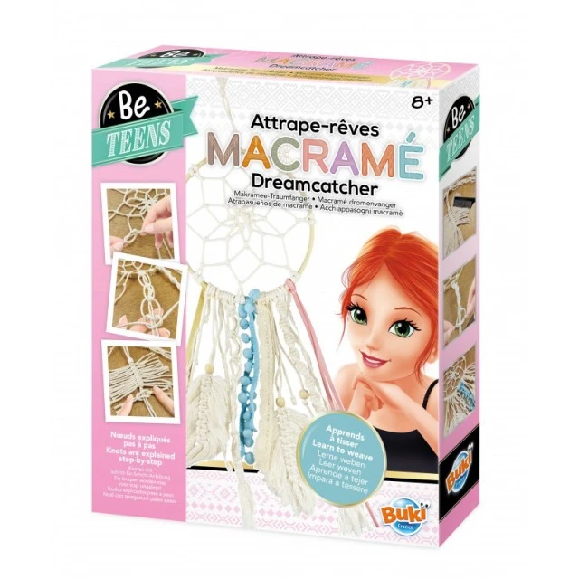 Macrame dream catcher