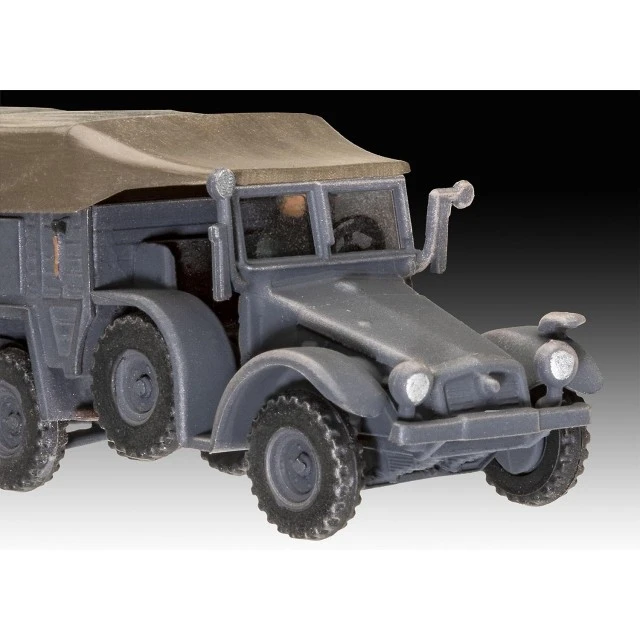 Assembled model Krupp Protze KFZ 69 with 3.7cm Pak, 61 parts