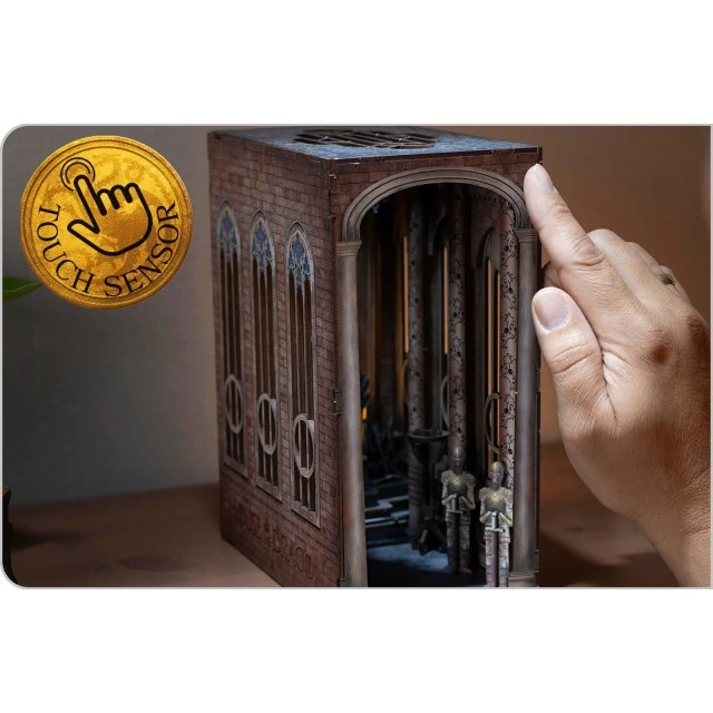 Assembly model with LED light, Revell, House of the Dragon, Iron Throne, Small Worlds for assembly, 91 parts