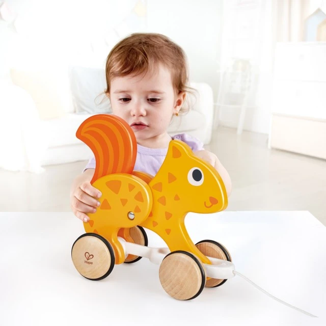Wooden pull toy, Hape, Squirrel, 24 x 11 x 20 cm