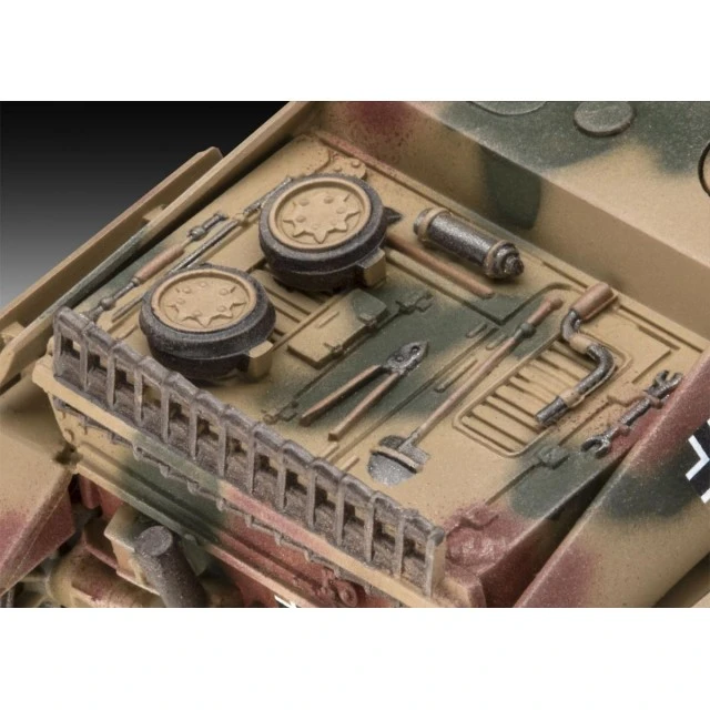 Сглобяем модел Jagdpanzer IV L/70, 83 части