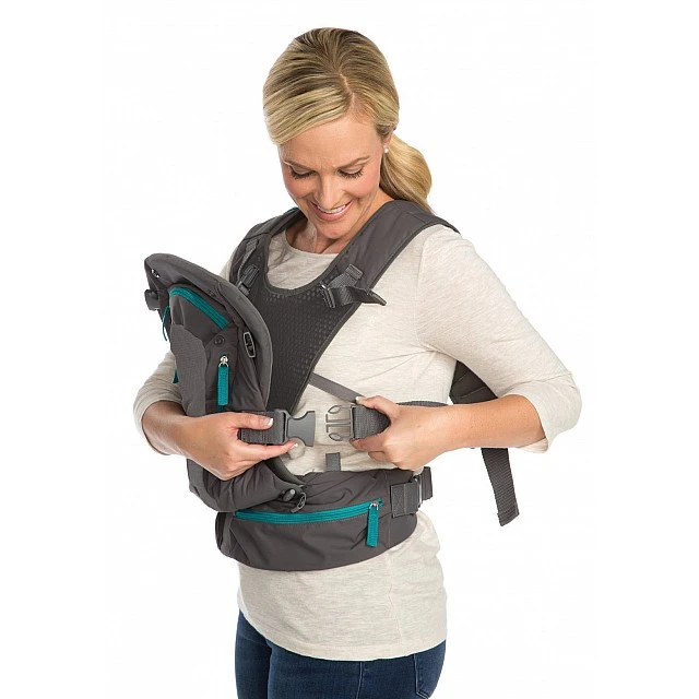 Ergonomic baby carrier with pockets, Infantino, 4 in 1, Gray, from 3.6 to 18 kg.