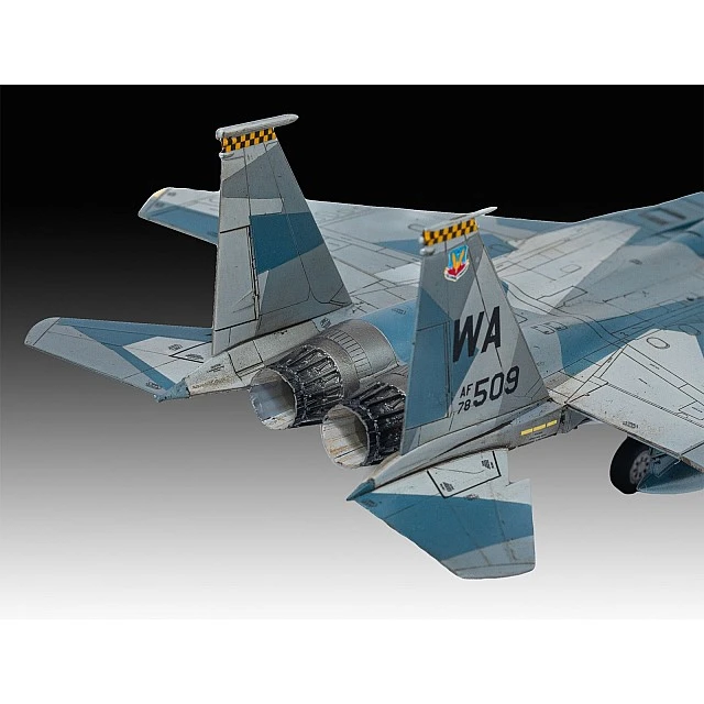 Assembly model, Revell, Boeing F-15C Eagle fighter, 200 parts