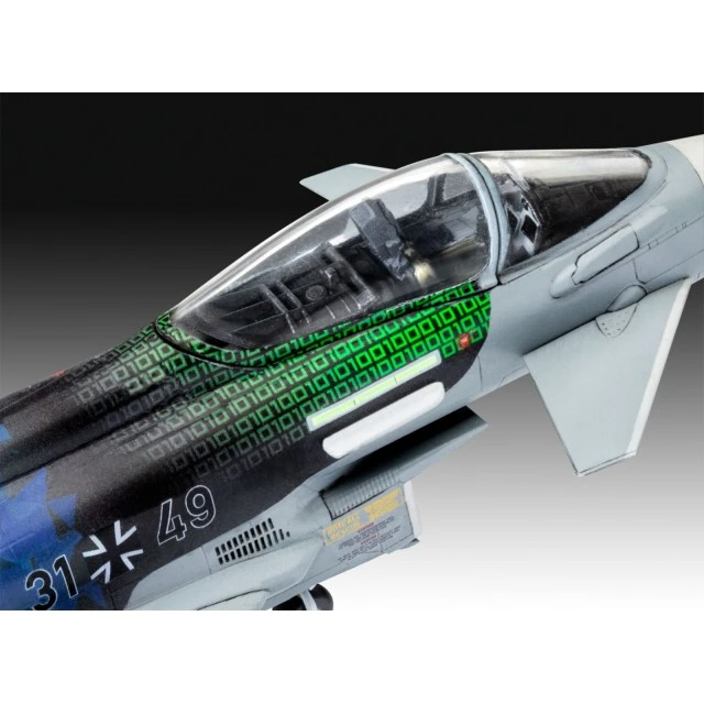 Сглобяем модел Германски изтребител Eurofighter, Luftwaffe 2020 Quadriga, 85 части