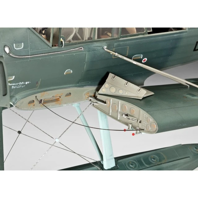 Assembly model, Revell, Arado Ar196A-3 Seaplane, 192 parts