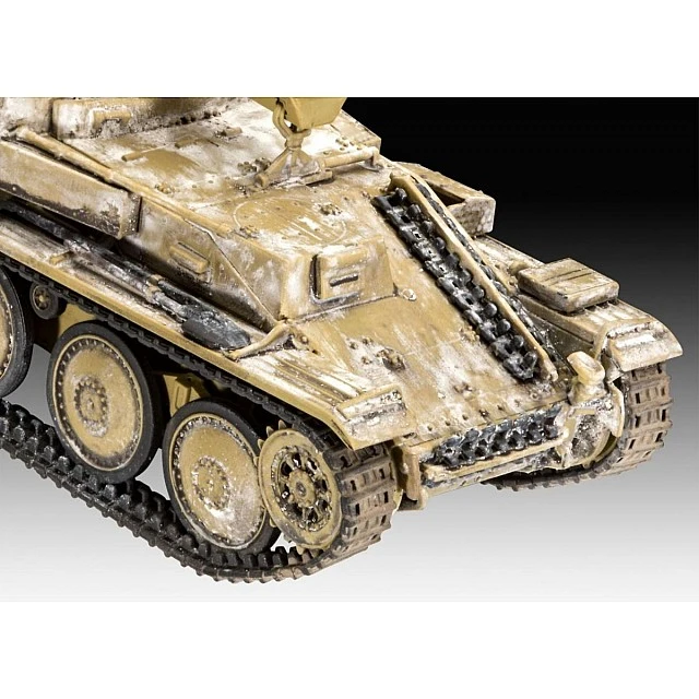 Сглобяем модел Немско самоходно оръдие Grille Ausf.M, 150 части