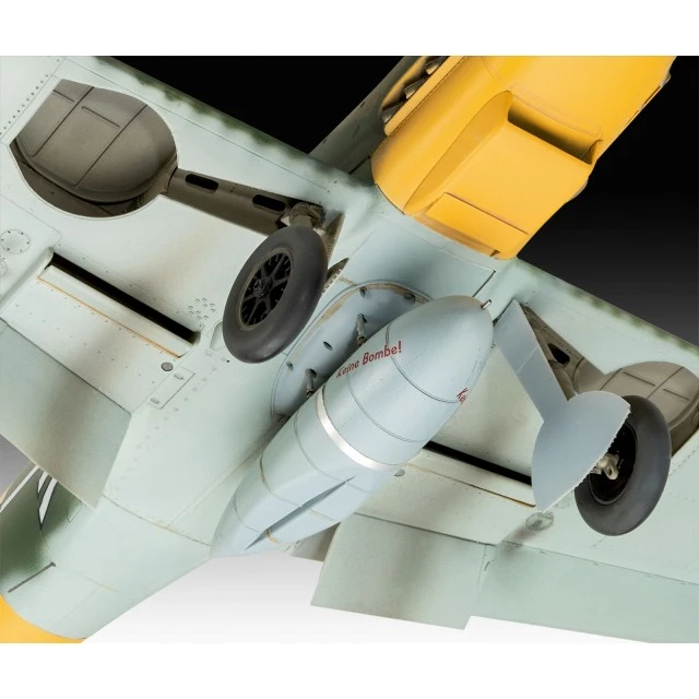 Сглобяем модел Немски изтребител Messerschmitt Bf109G-2/4, 184 части