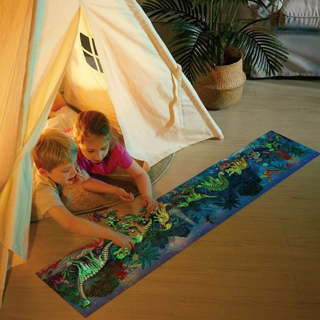 Puzzle Dinosaurs, Glow in the dark, 200 pieces