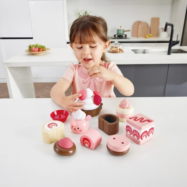 Детски дървен комплект, Hape, Ягодов десерт, 7 части
