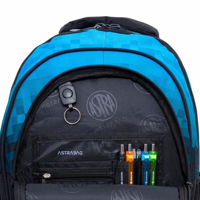 Ученическа раница ASTRABAG Пиксели, AB300, 42 х 30 х 19 см