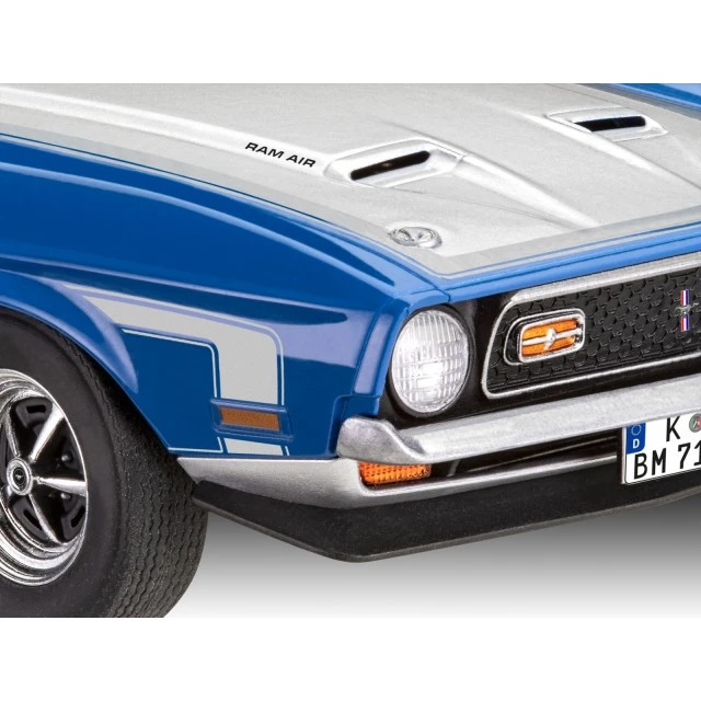 Model kit 71 Mustang Boss 351, 129 parts