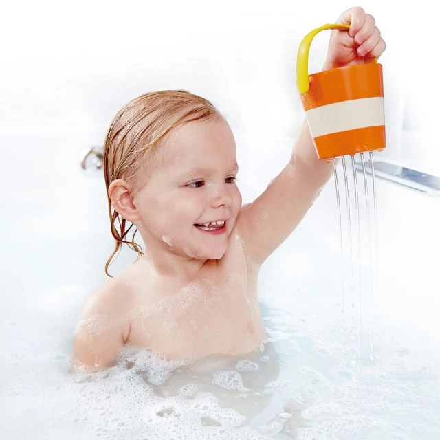 Colorful bathroom buckets set