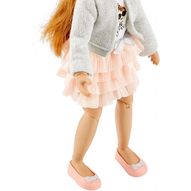 Chloe doll