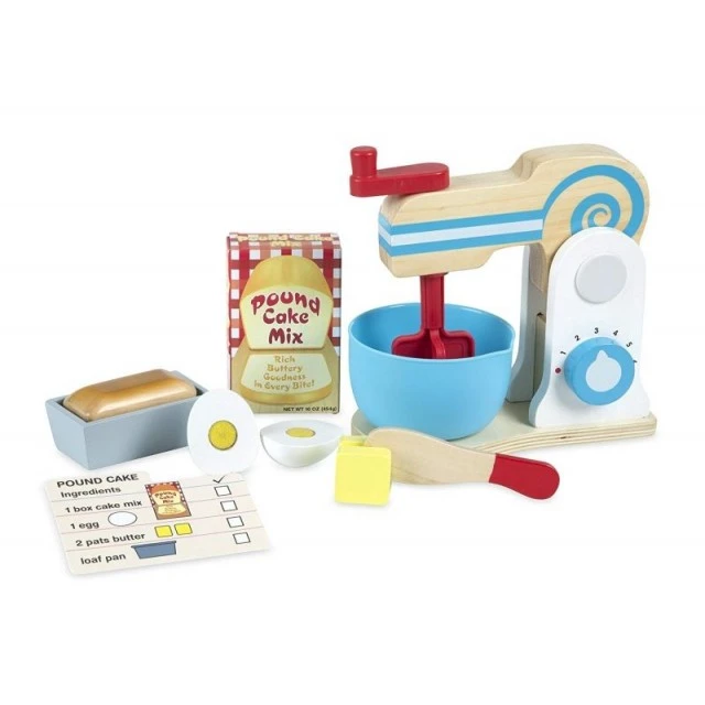 Wooden mixer with accessories