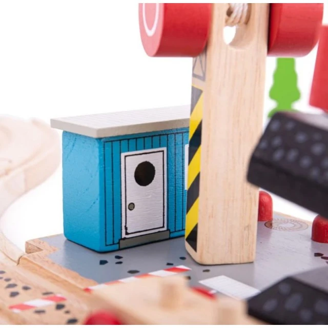 Bigjigs wooden railway Crane with magnetic winch