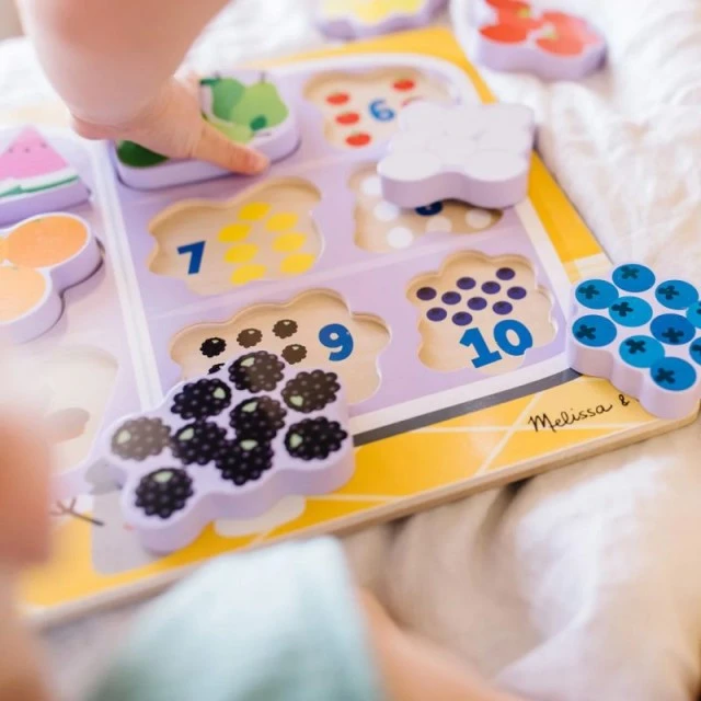Wooden Puzzle - Food in the Fridge - Blue’s Clues & You! - Melissa & Doug