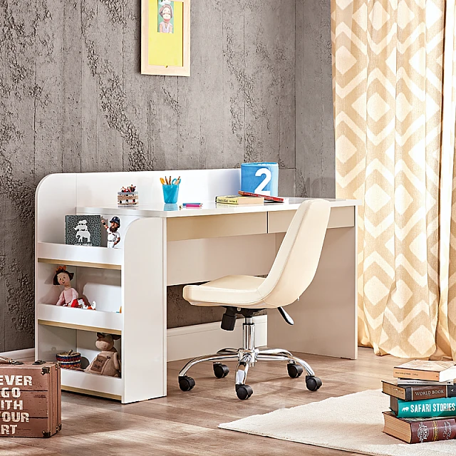 Children’s desk with shelf JOYIN
