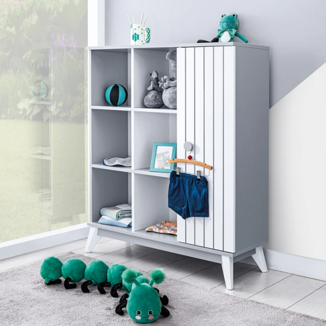 BIRD HOUSE toy shelf