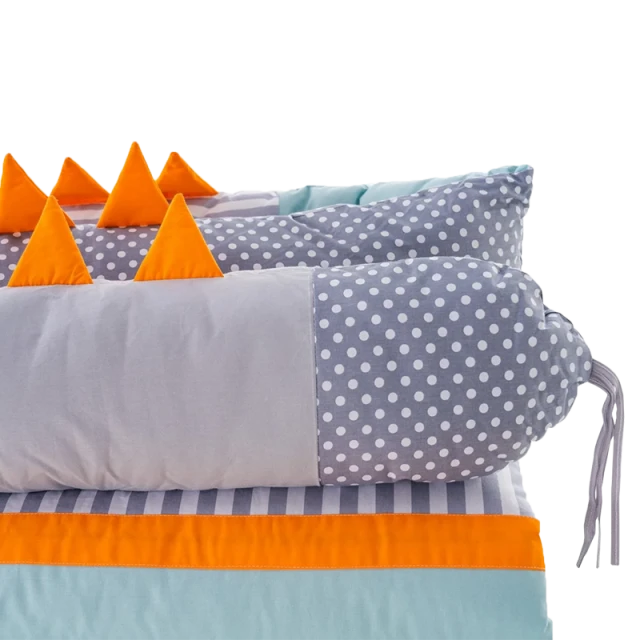 Set of children’s blanket and decorative pillows BIRD HOUSE