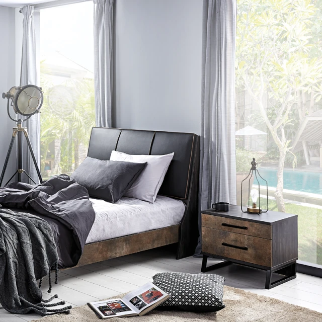 COSMOS BEDSIDE TABLE - 5675