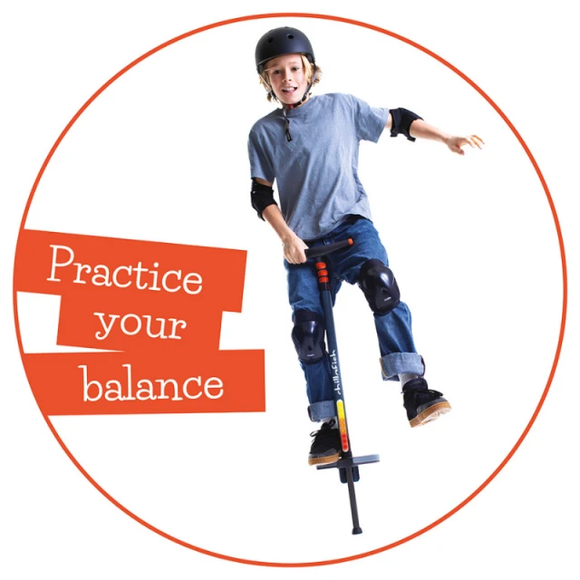 Chillafish Poogi Glow CPPG02PAP kids pogo stick Papaya