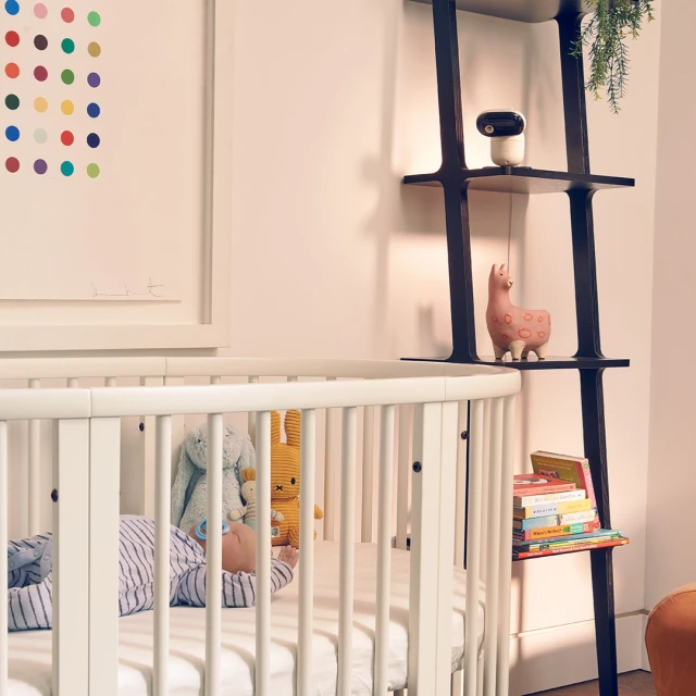 Motorola PIP1510 video baby monitor with camera