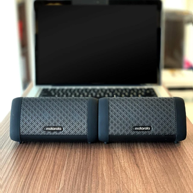 Motorola Sonic Sub 630 BT set of 2 speakers