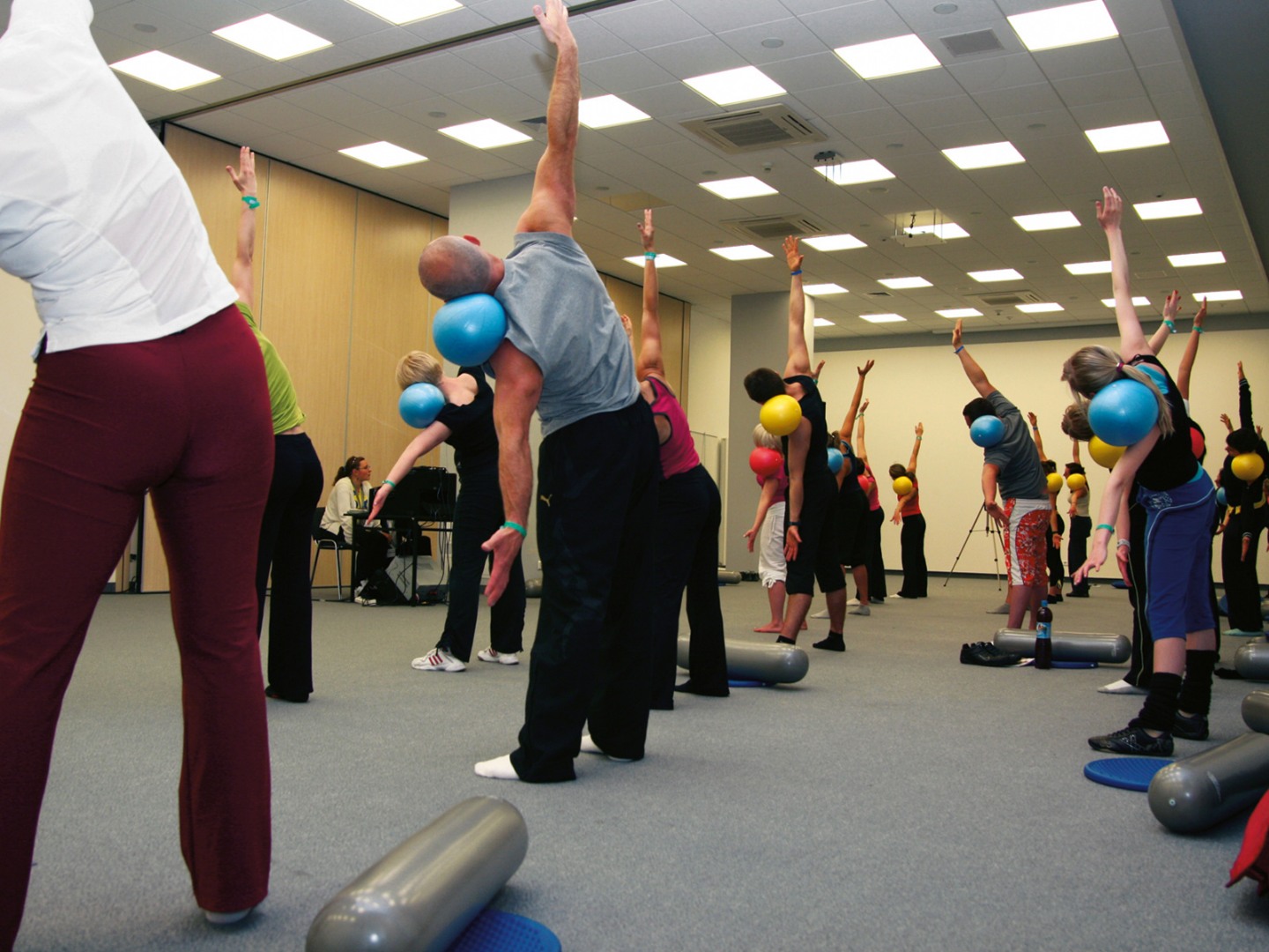 Топка Gymnic Over Ball Ф23см
