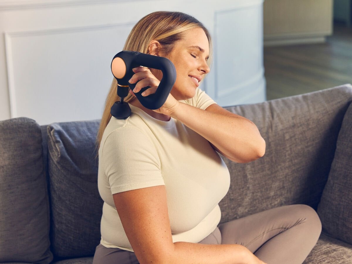 Theragun Sense - масажен пистолет