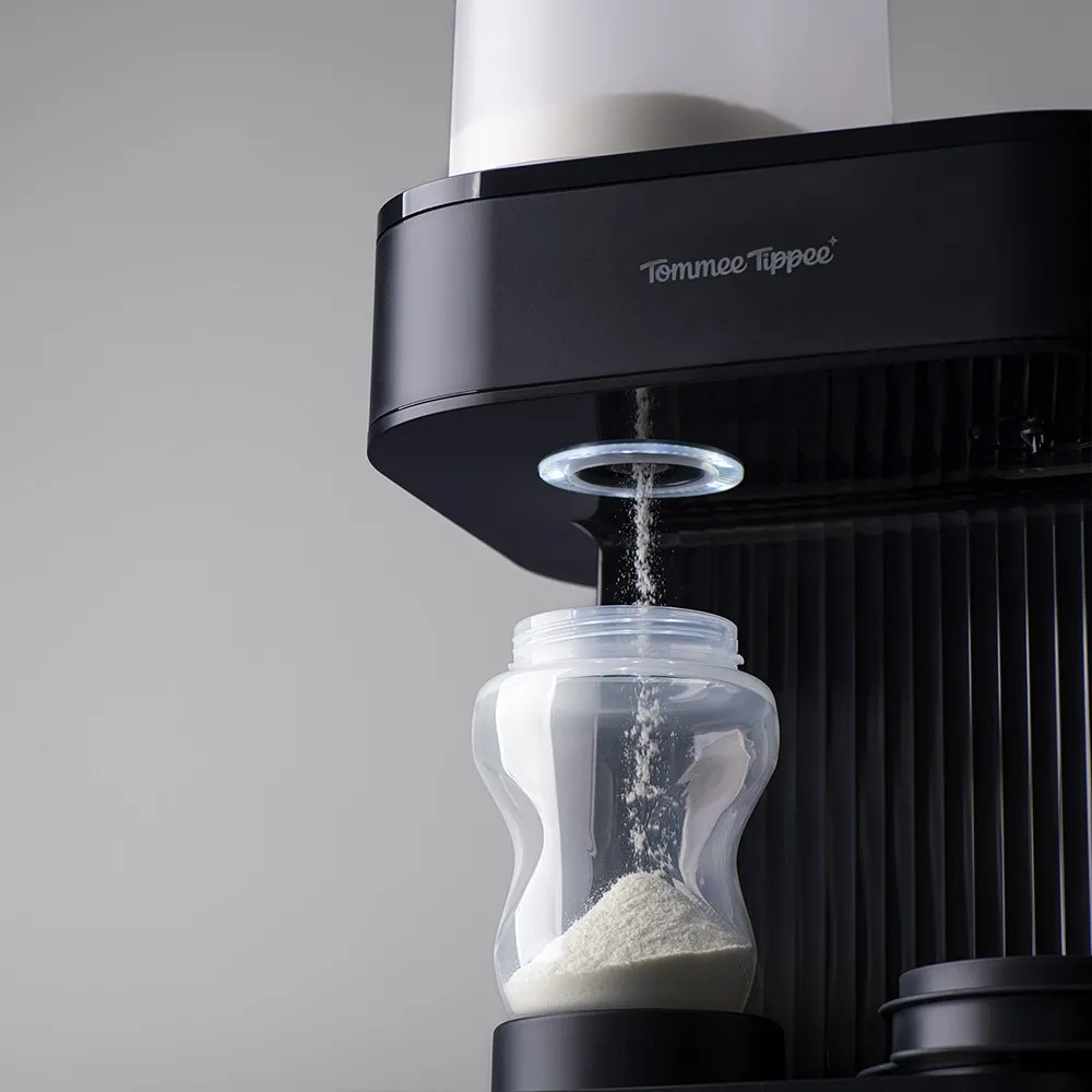 Уред за автоматично приготвяне на адаптирано мляко Tommee Tippee PerfectPrep Pro, Hot Shot технология, антибактериален филтър, прецизно дозиране от 120 до 330 мл, цифров дисплей, приложение за iOS и Android