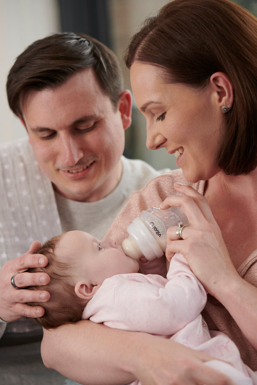 Силиконово шише за подпомагане на храненето 150 мл. Vital Baby