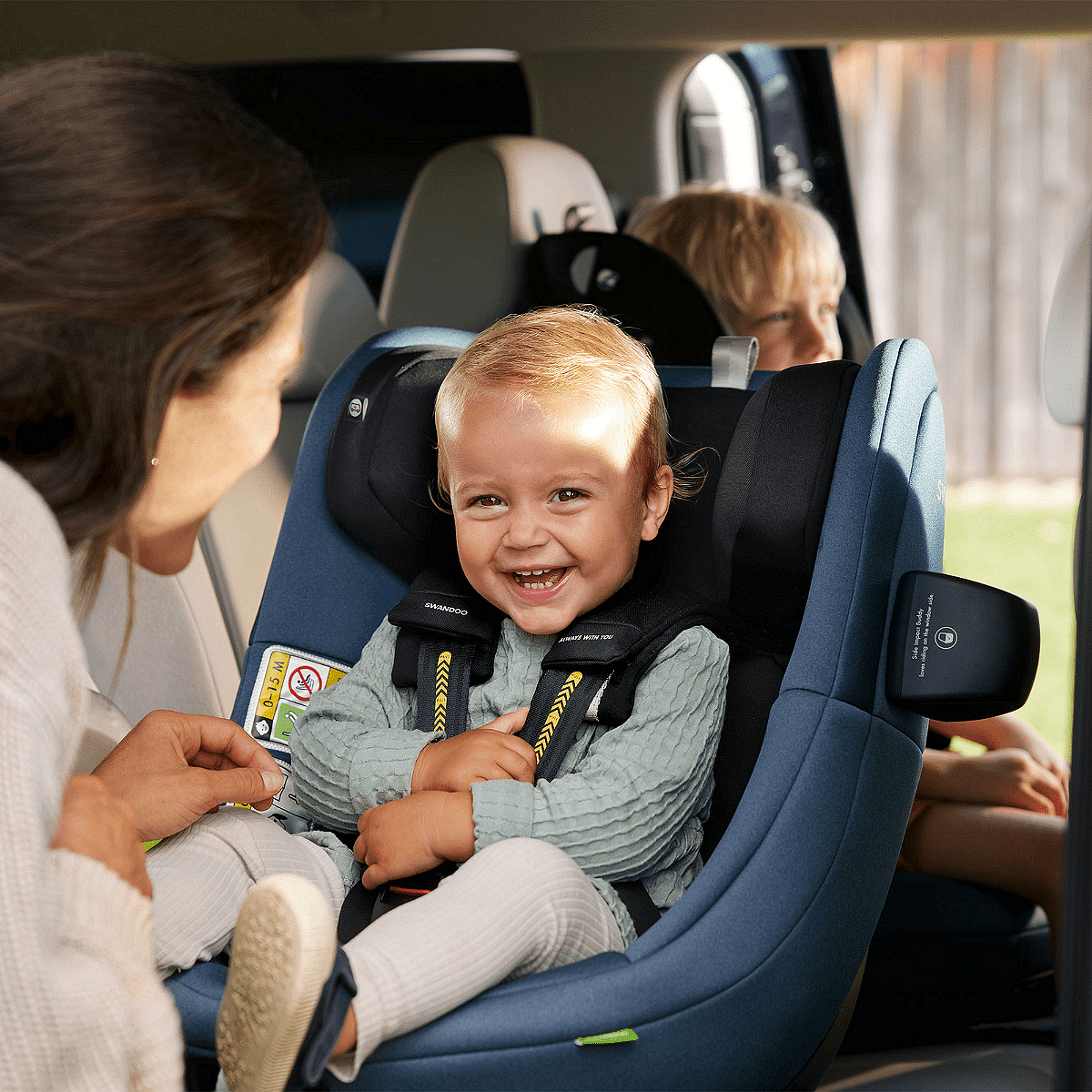 Swandoo Marie5 i-Size 360° Car Seat (0-18 kg.) R129 + canopy and seat protector Color Lime&Sesame Grey