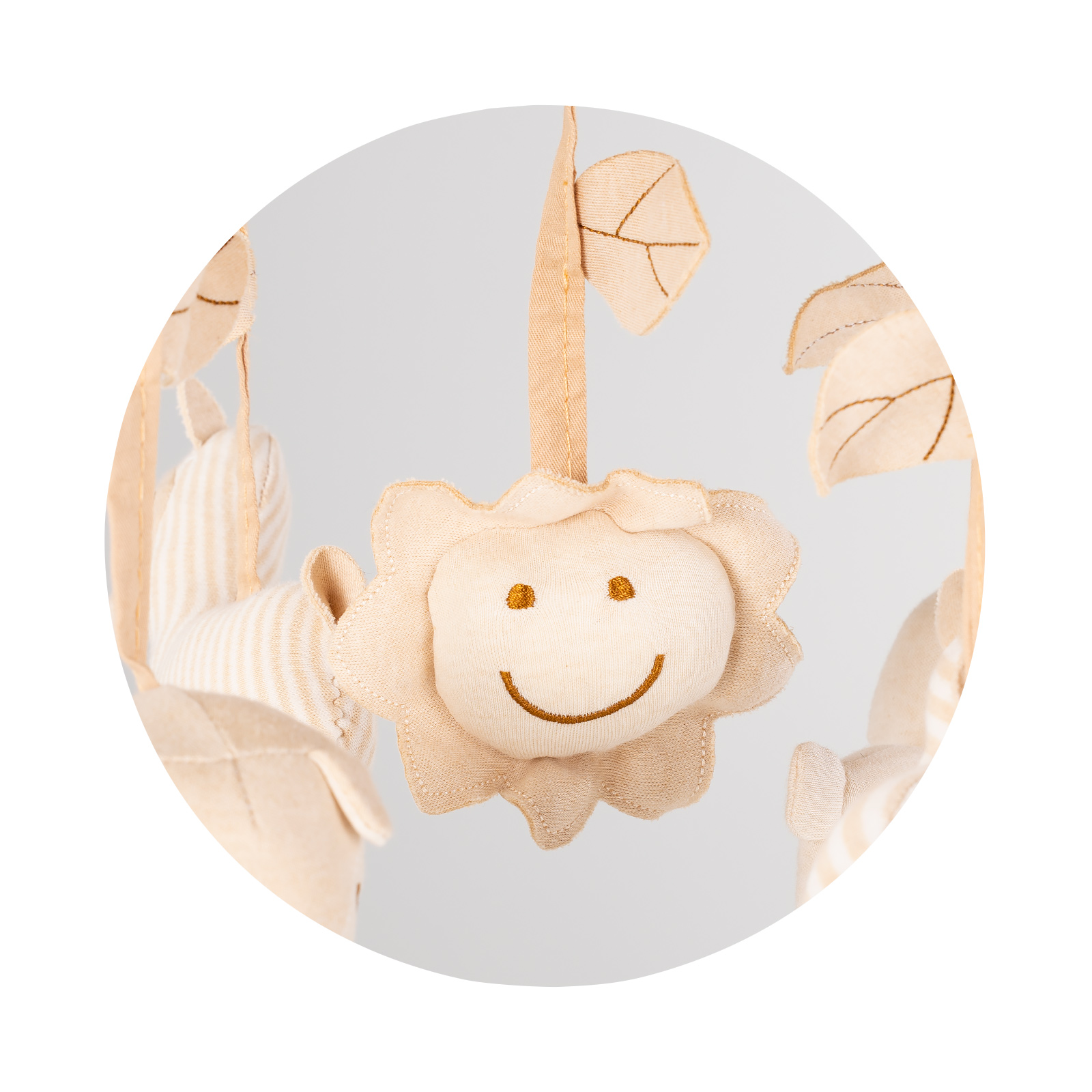 Musical bed toy "Bunny and friends"