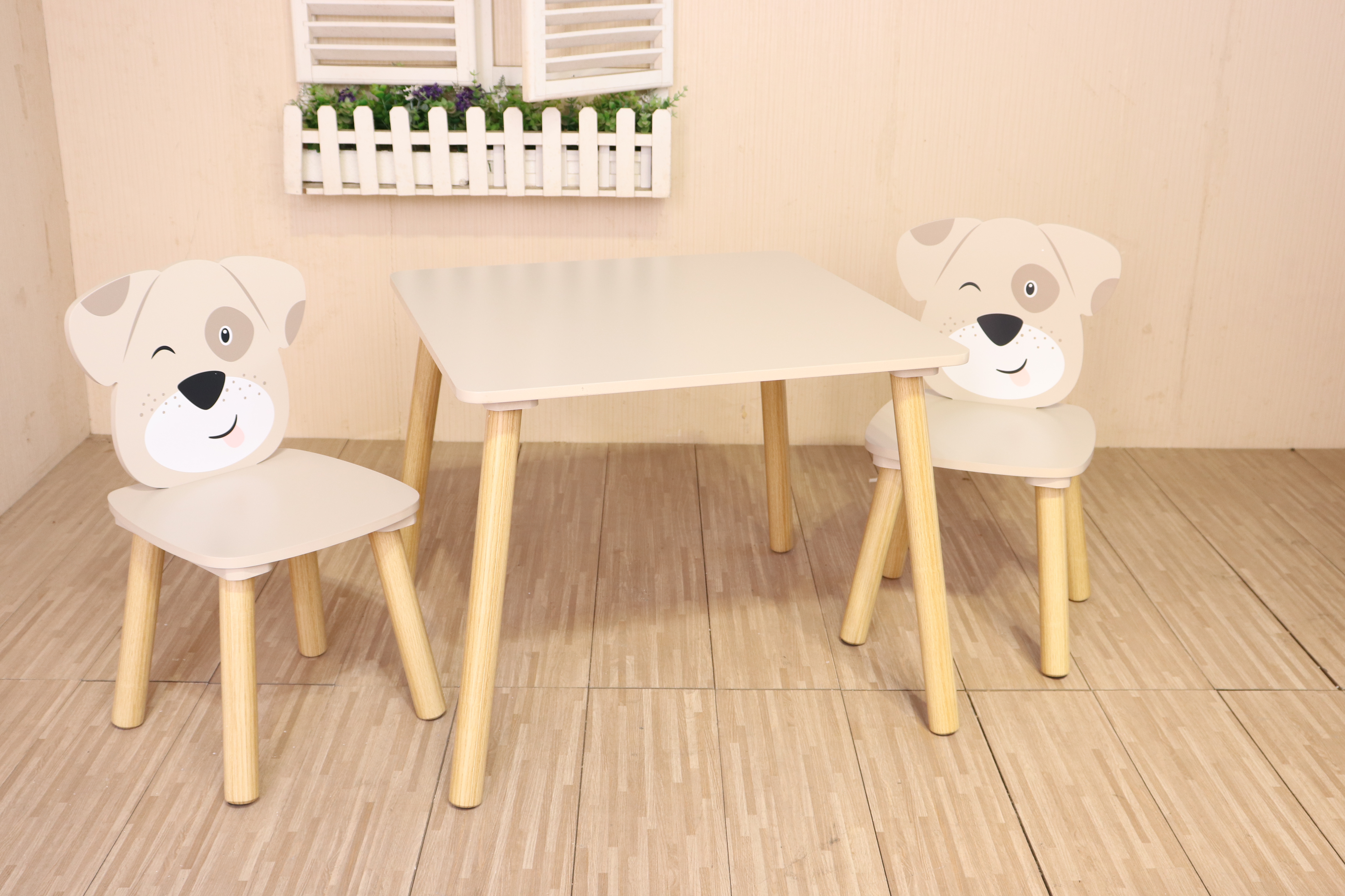 Set of table with two chairs MDF puppies