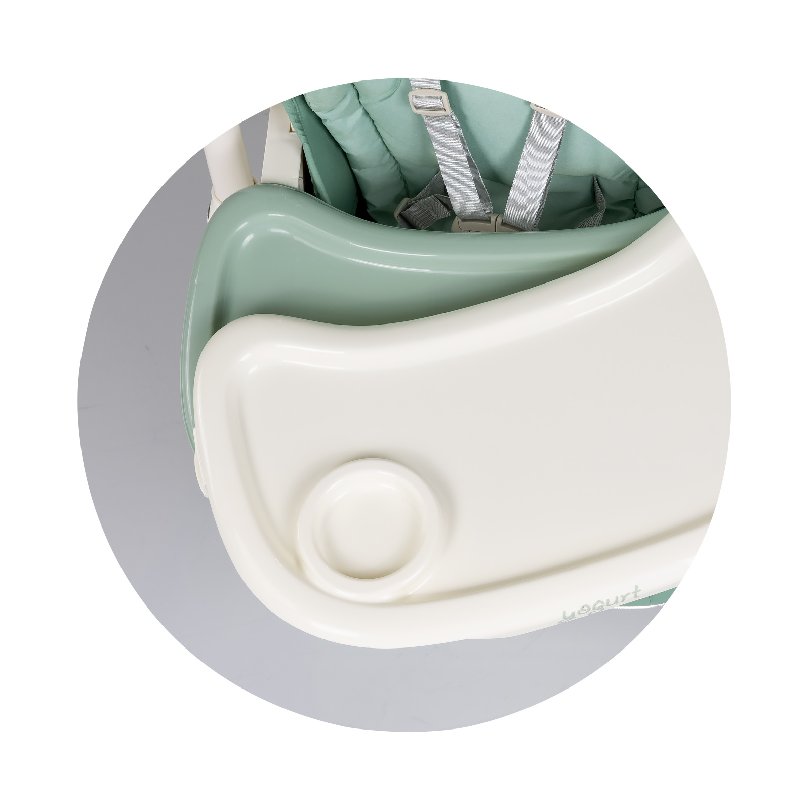 Yogurt matcha high chair