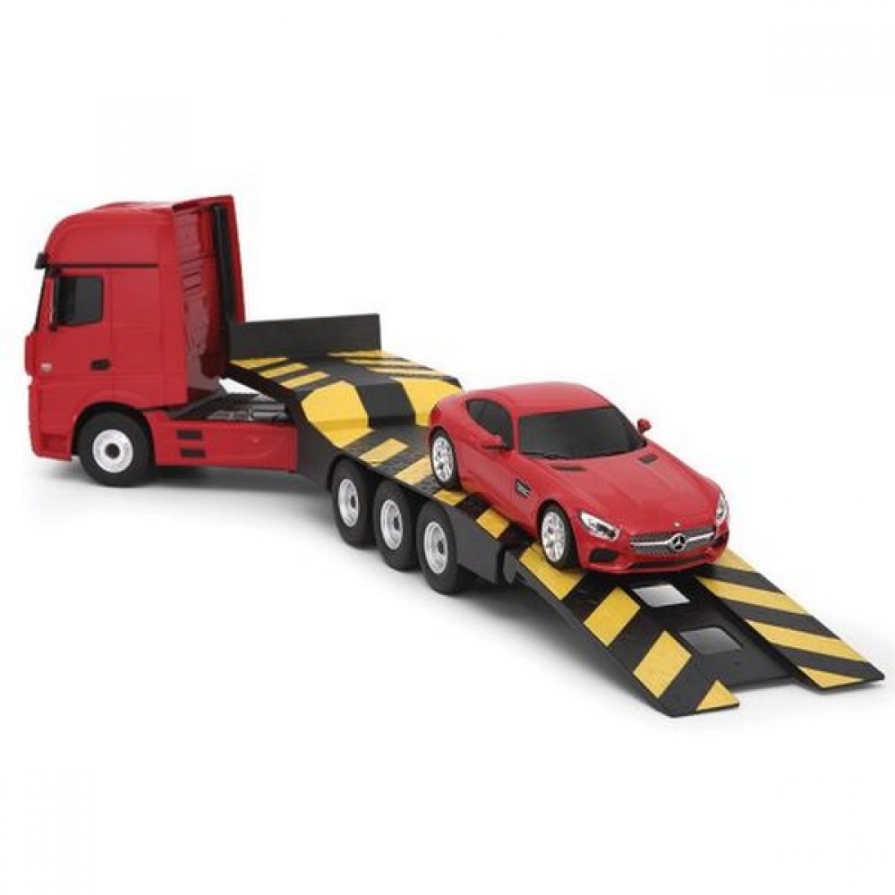 Автовоз Mercedes-Benz Actros 1:26 с кола Mercedes AMG GT с дистанционно управление 1:24