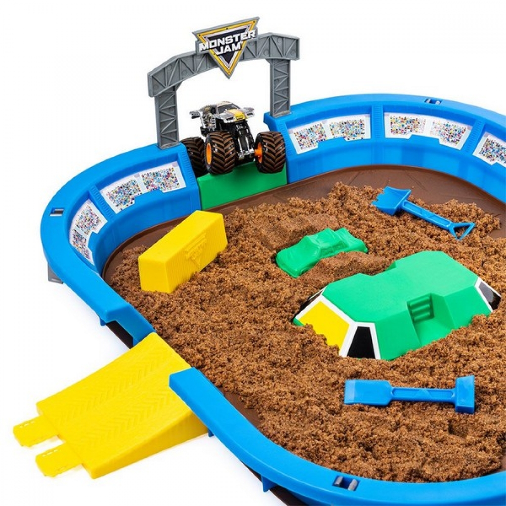 Monster Jam Monster Drift - Арена