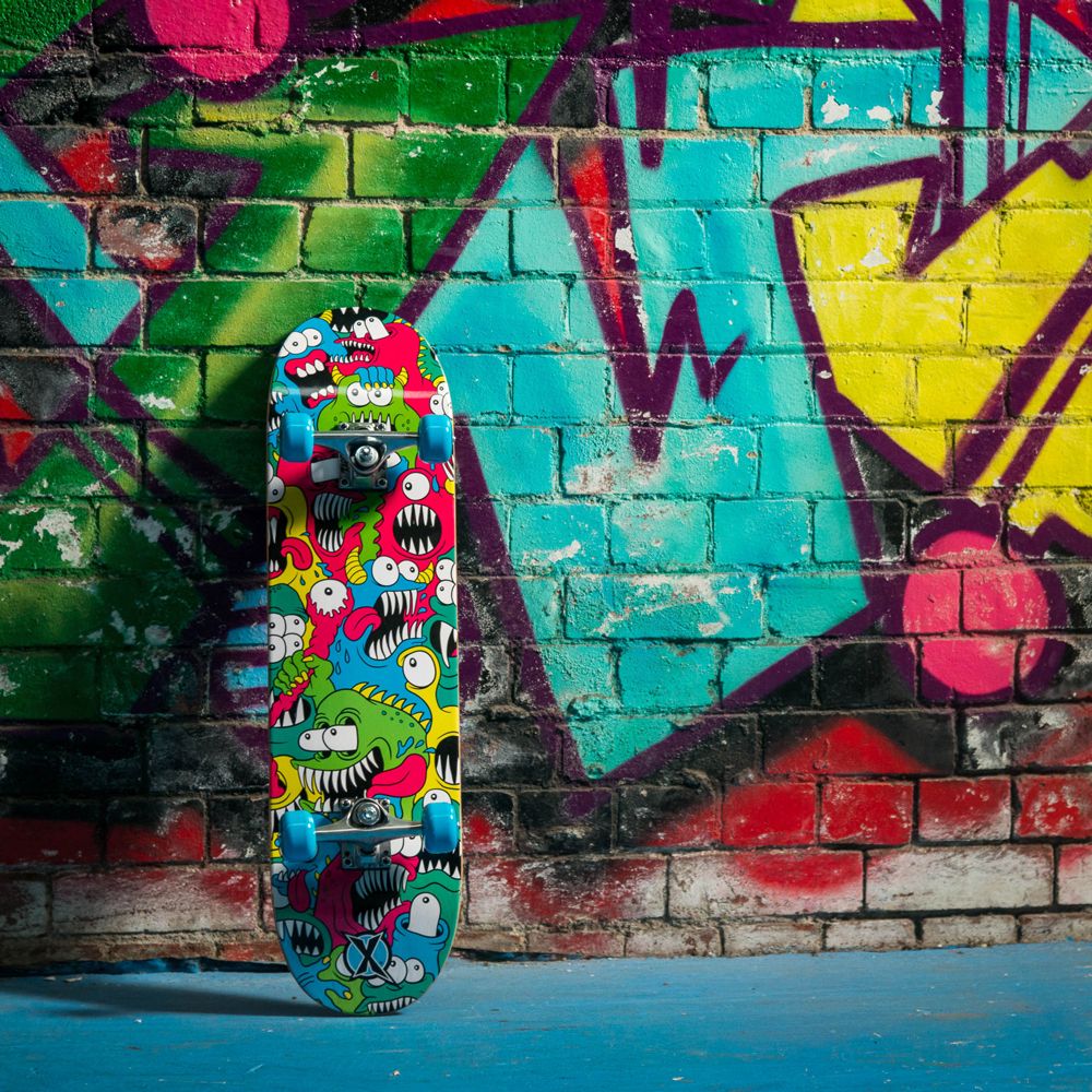 WB XOOTZ Skateboard 79cm. Chompers 5843 / Snake 5844