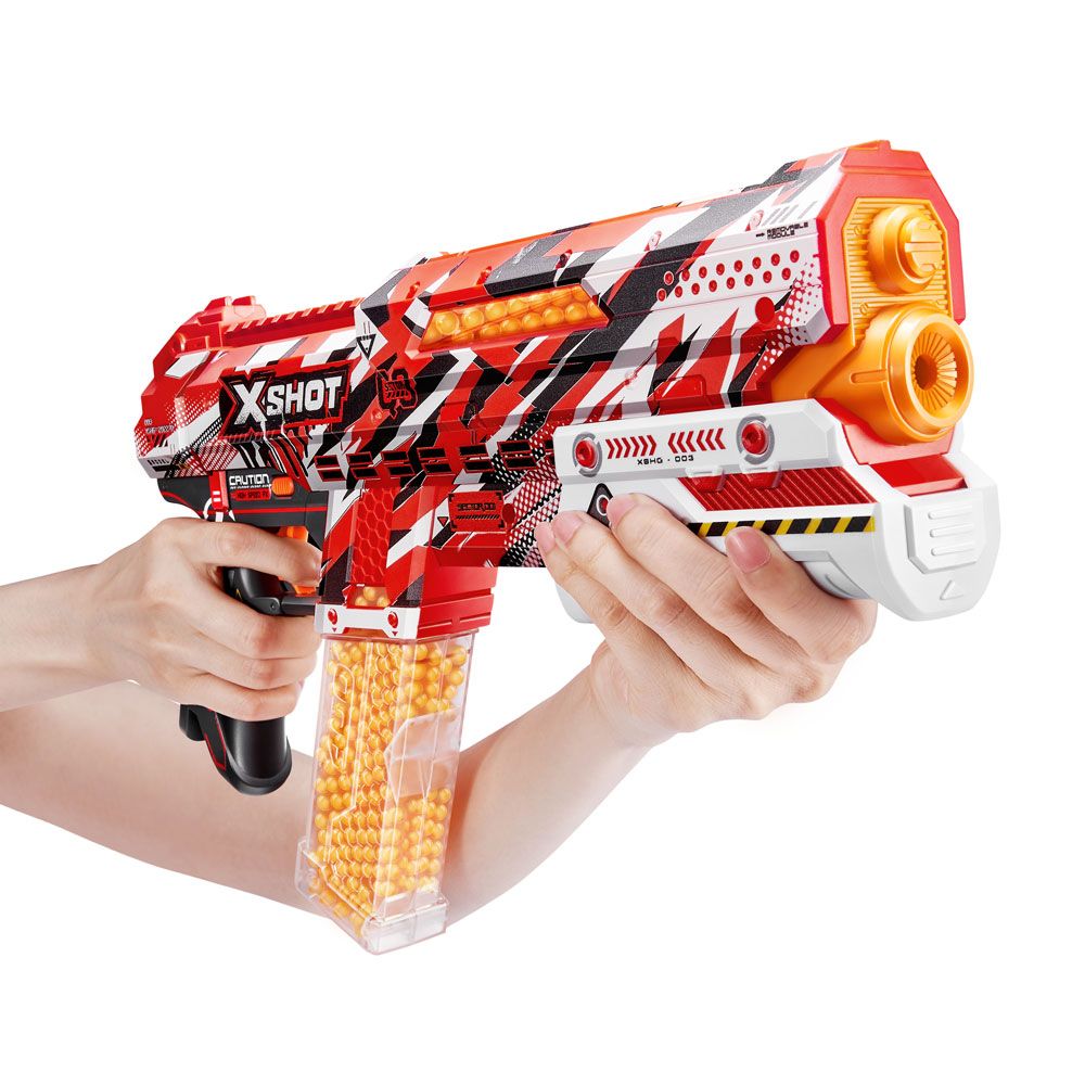 X Shot HYPER GEL Blaster with clutch gel balls