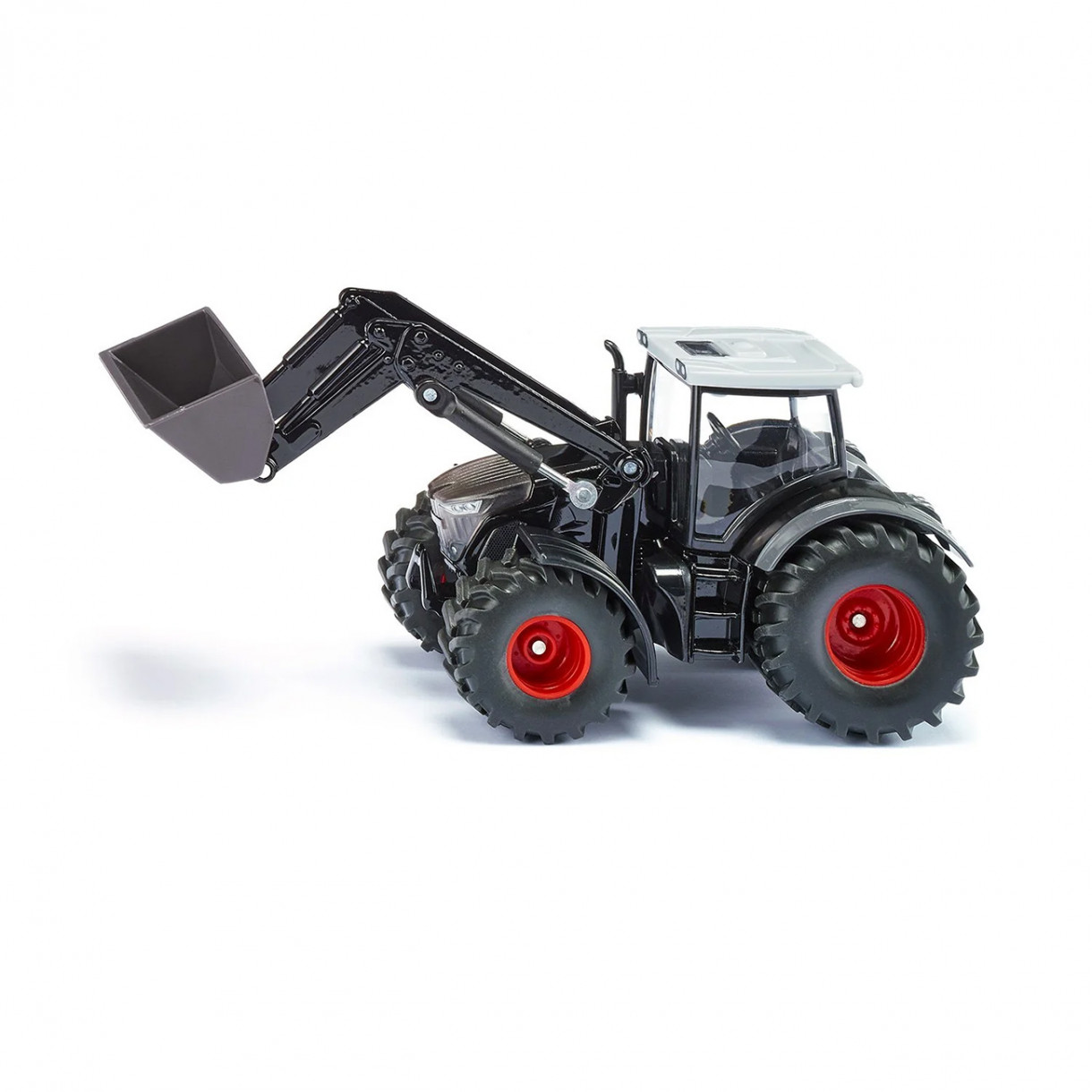 Fendt toy tractor with front loader