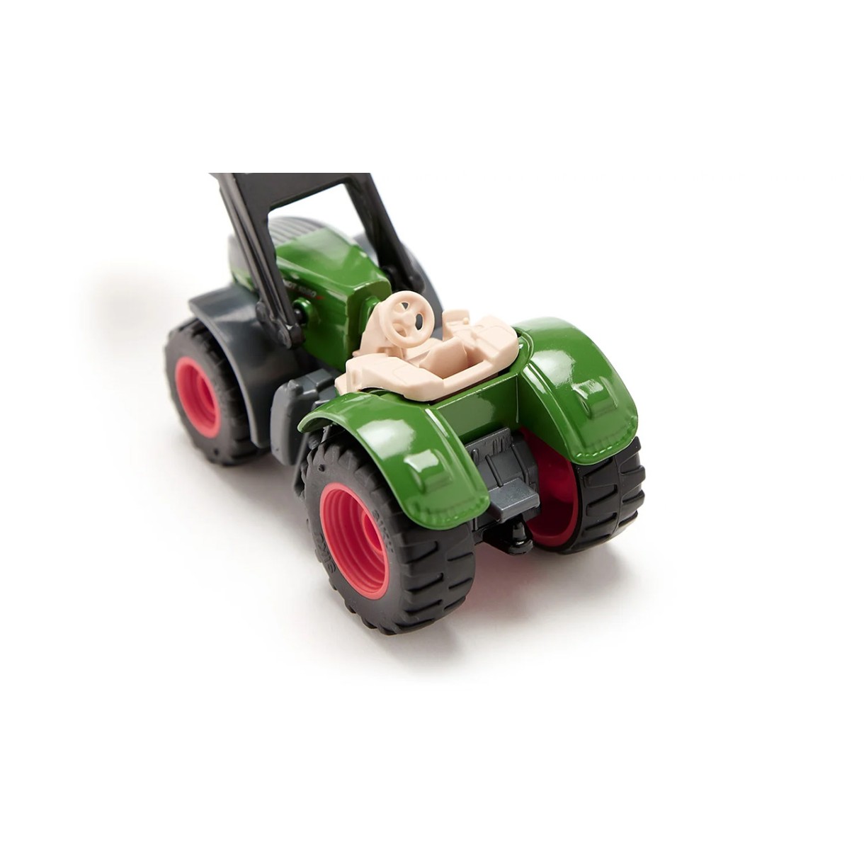 Fendt tractor toy with baler tongs