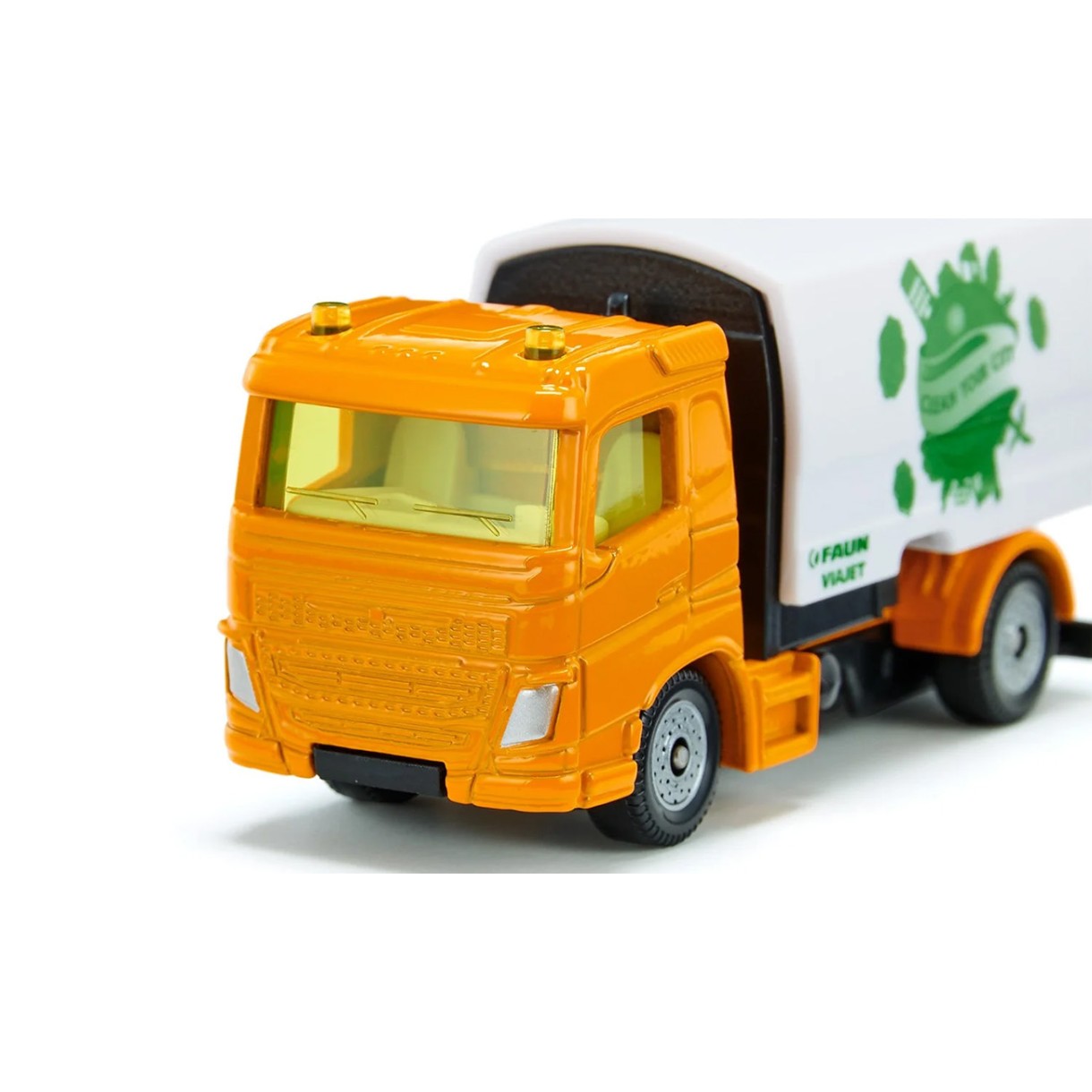 Street cleaning truck toy