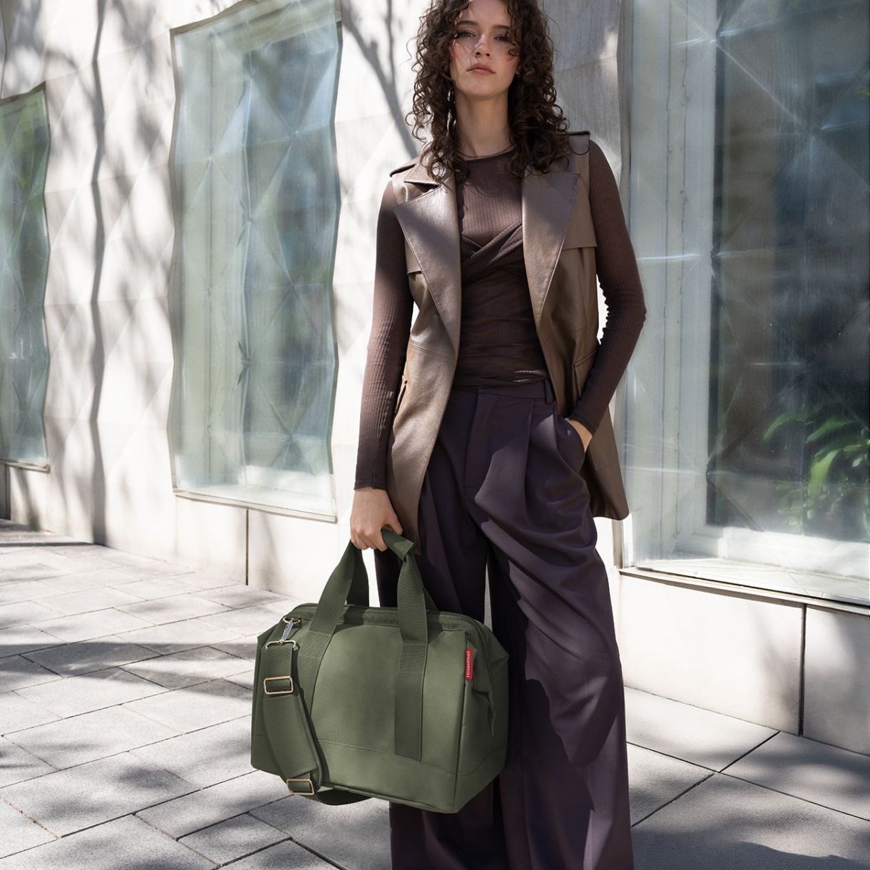Travel bag allrounder M Color green