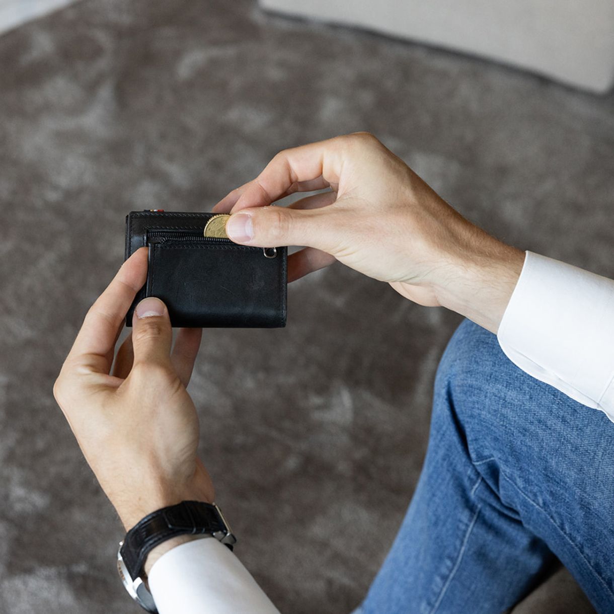 Портфейл Trifold с джоб за монети и 10 карти Цвят черно мат