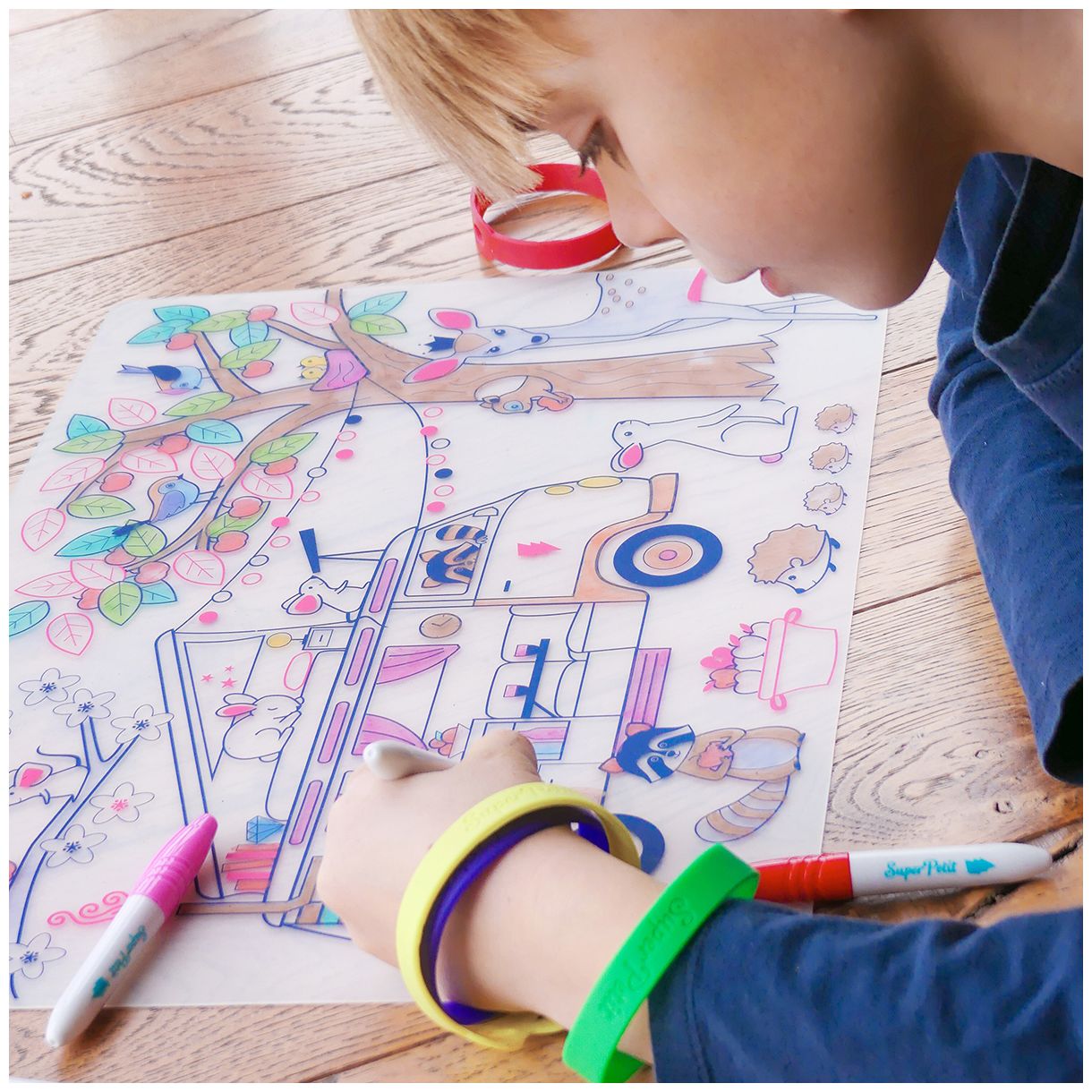 Silicone coloring pad with 5 markers van dream