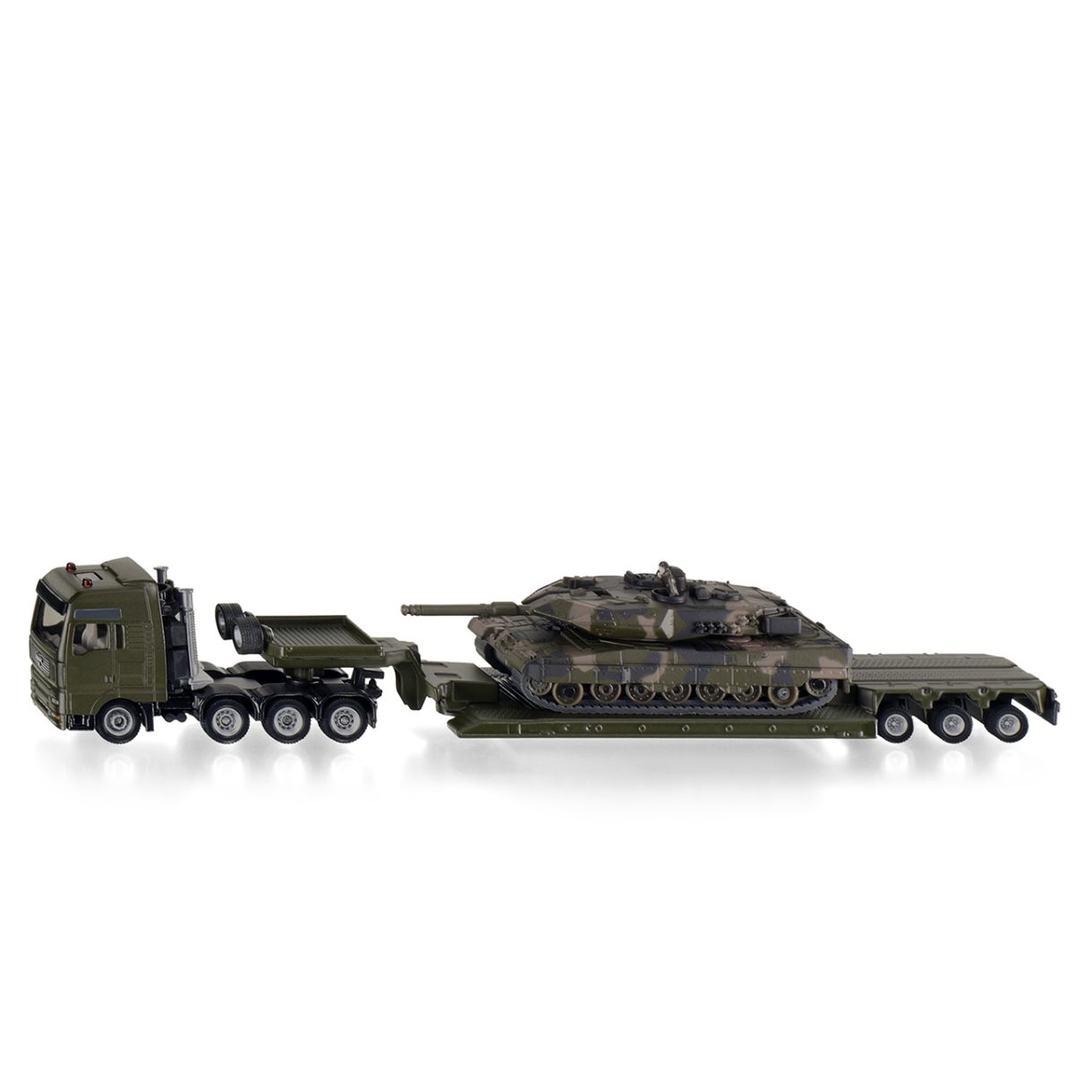 Toy military tug with tank in military colors 1:50 SIKU